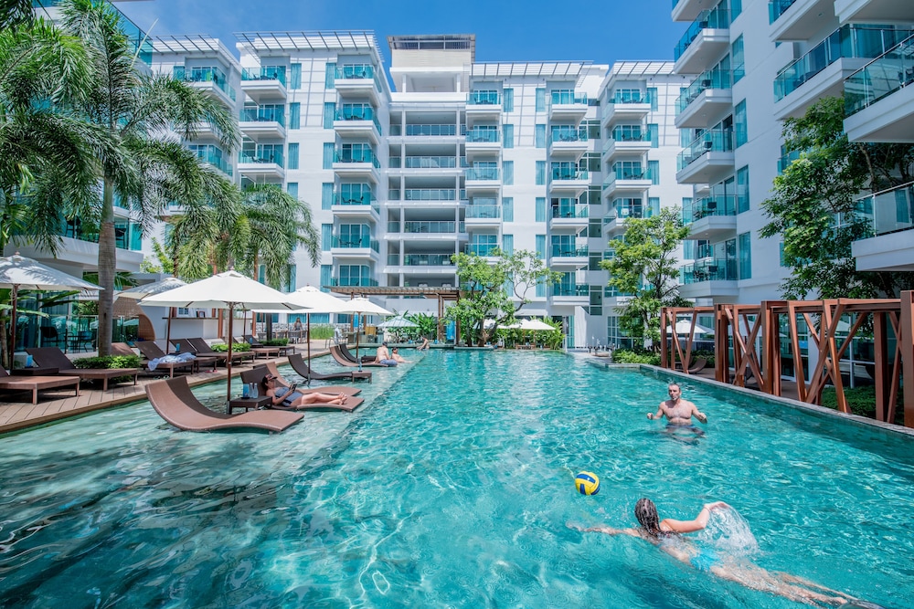 Fishermen's Harbour Urban Resort — Main photo in Patong Beach, Phuket Province