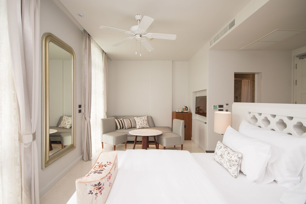 Little Nyonya Hotel — Hotel rooms in Phuket, Phuket Province