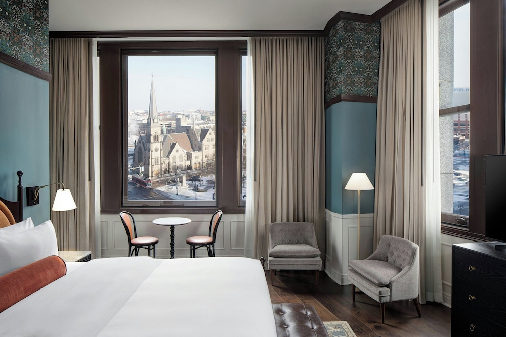 Hotel David Whitney, Autograph Collection — Hotel rooms in Detroit, Michigan