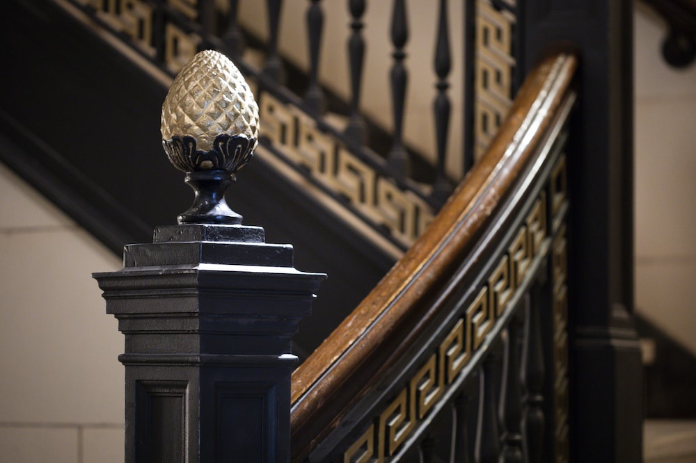 Hotel David Whitney, Autograph Collection — Hotel building in Detroit, Michigan