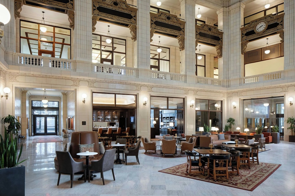 Hotel David Whitney, Autograph Collection — Hotel building in Detroit, Michigan