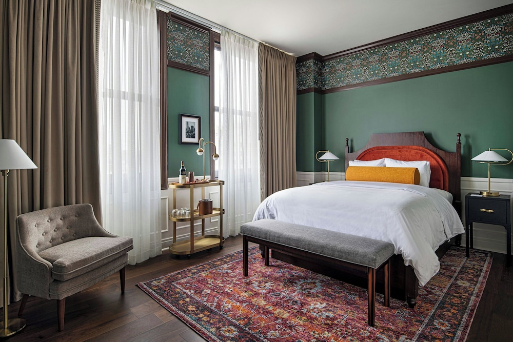 Hotel David Whitney, Autograph Collection — Hotel rooms in Detroit, Michigan