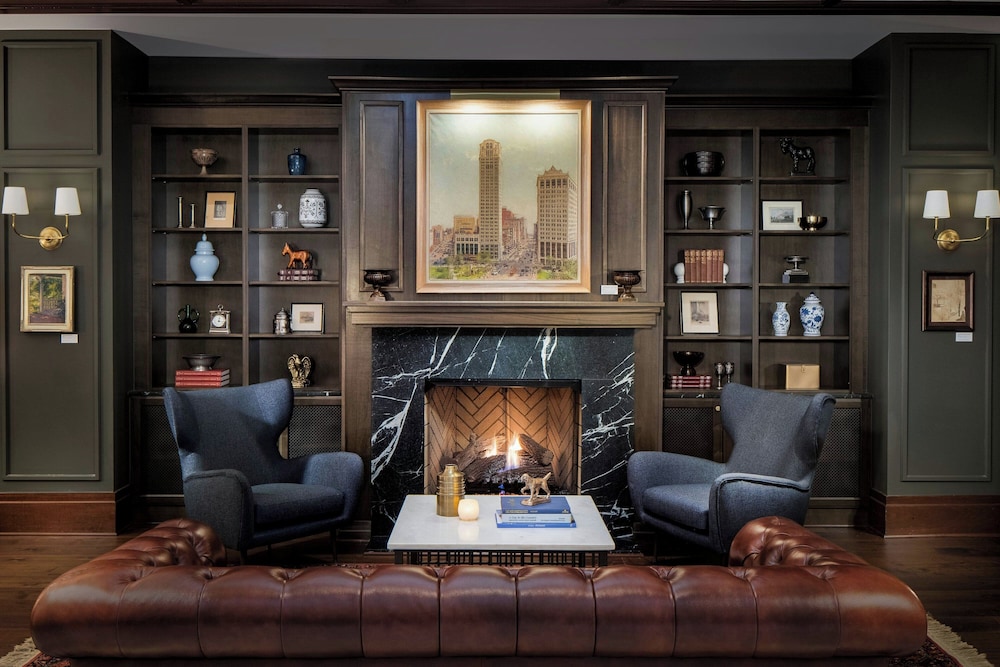Hotel David Whitney, Autograph Collection — Hotel building in Detroit, Michigan