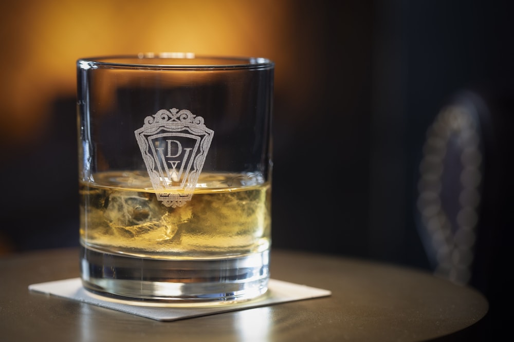 Hotel David Whitney, Autograph Collection — Restaurant & bars in Detroit, Michigan