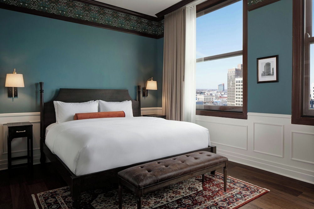 Hotel David Whitney, Autograph Collection — Hotel rooms in Detroit, Michigan