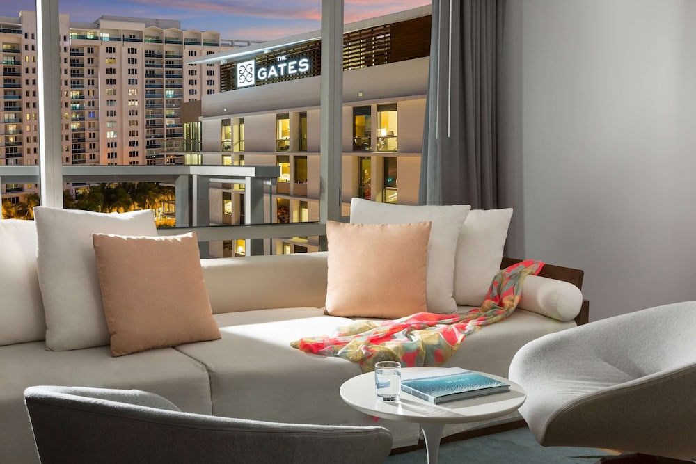 The Gates Hotel South Beach — Hotel rooms in Miami, Florida