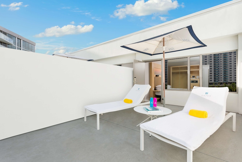 The Gates Hotel South Beach — Hotel rooms in Miami, Florida