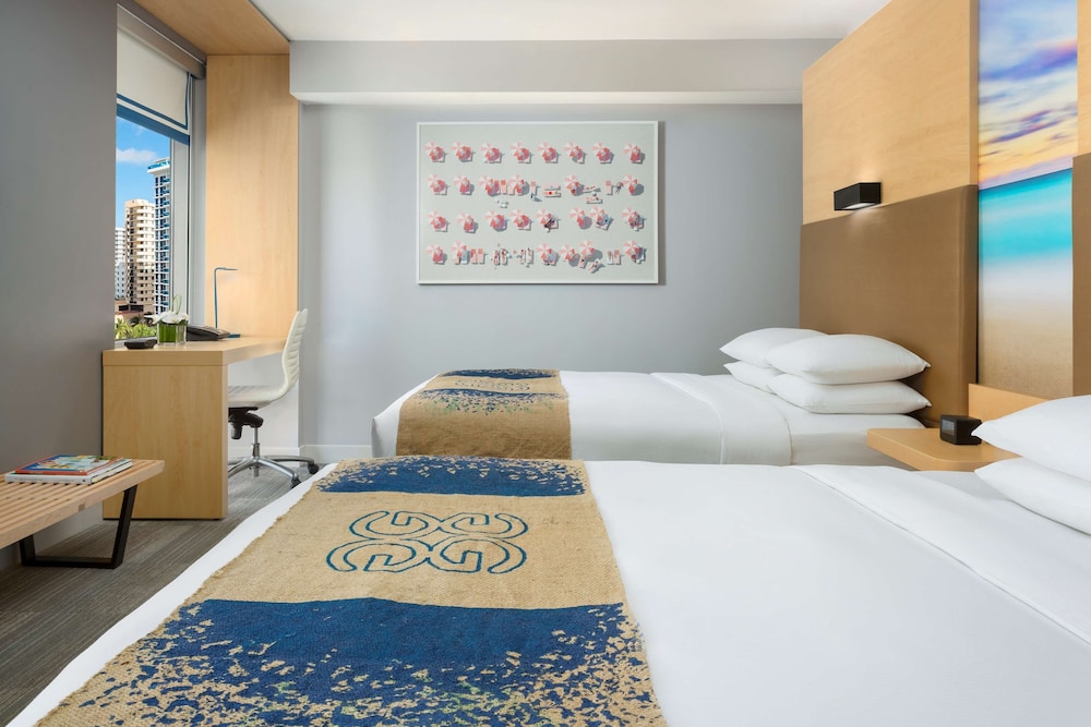 The Gates Hotel South Beach — Hotel rooms in Miami, Florida