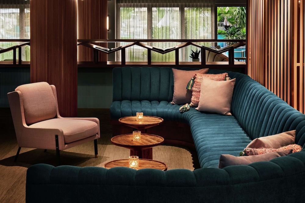 The Gates Hotel South Beach — Restaurant & bars in Miami, Florida
