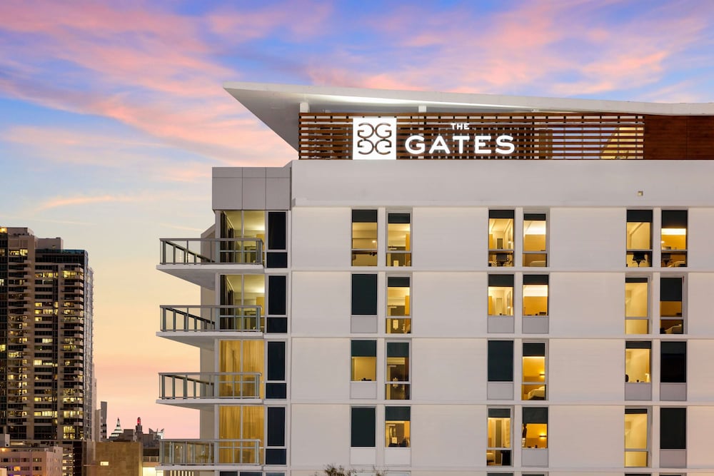 The Gates Hotel South Beach — Hotel building in Miami, Florida