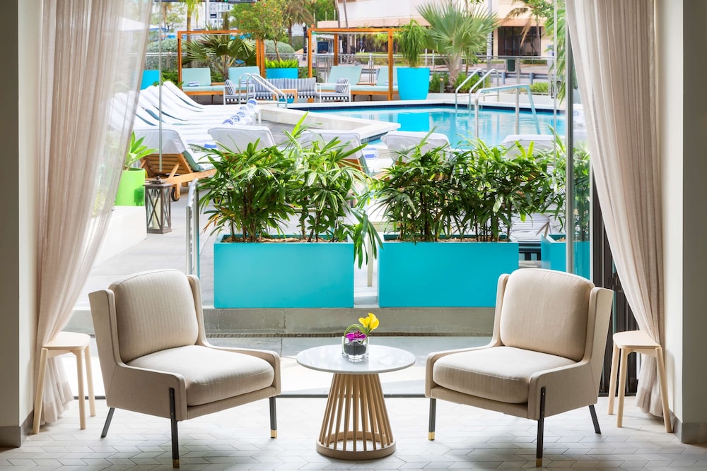 The Gates Hotel South Beach — Swimming pool in Miami, Florida