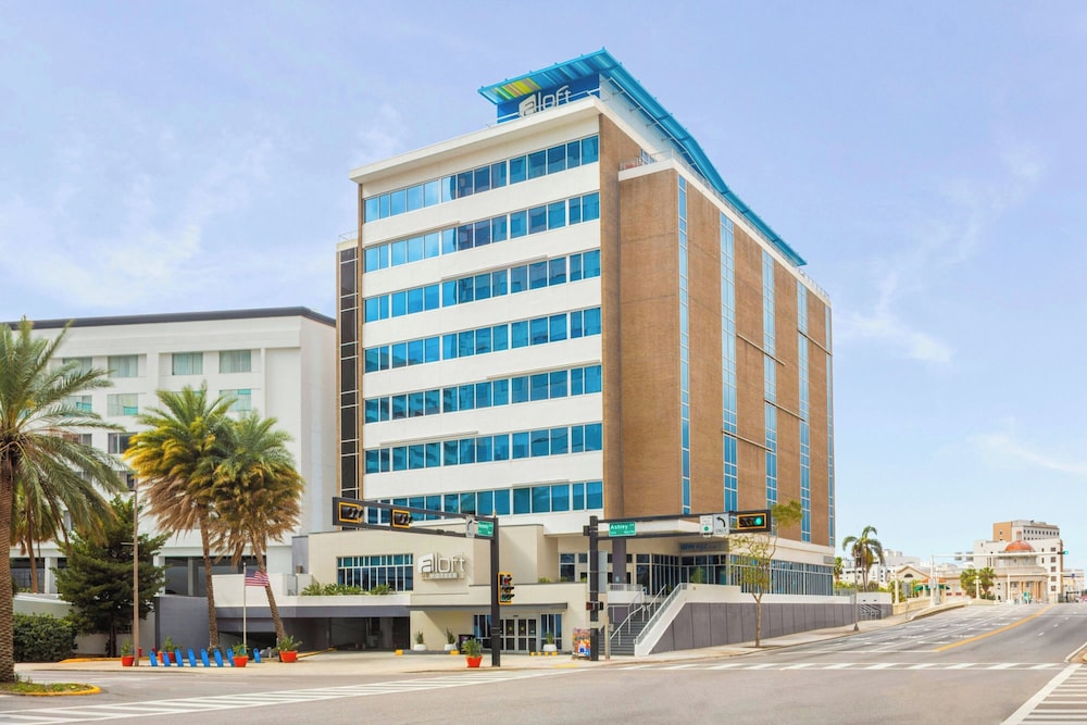 Aloft by Marriott Tampa Downtown — Hotel building in Tampa, Florida