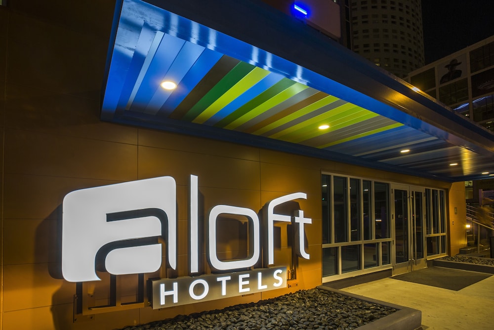Aloft by Marriott Tampa Downtown — Hotel building in Tampa, Florida