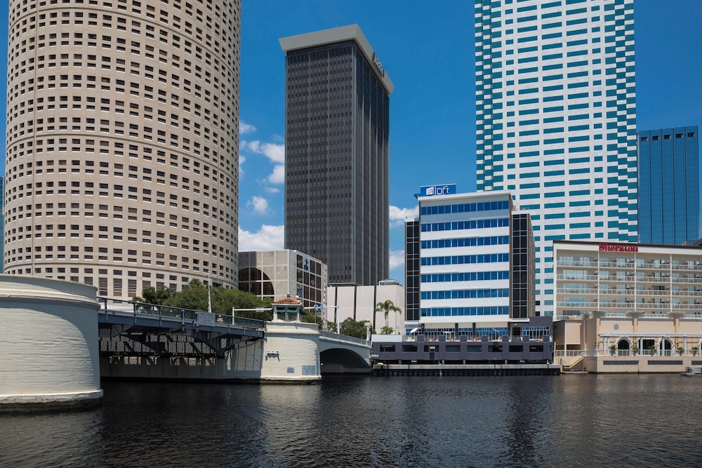 Aloft by Marriott Tampa Downtown — Attractions in the area in Tampa, Florida