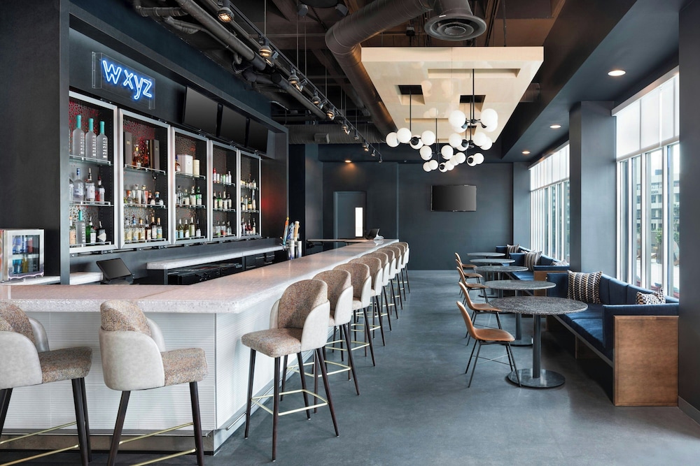 Aloft by Marriott Tampa Downtown — Restaurant & bars in Tampa, Florida