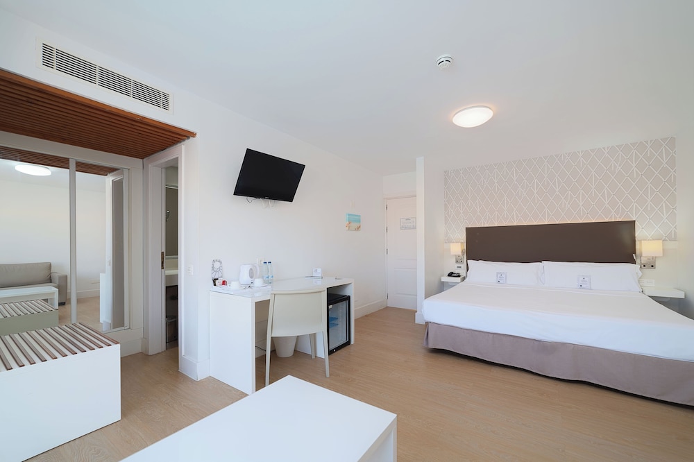 Arena Suite Hotel - Adults Only — Hotel rooms in Corralejo, Canary Islands