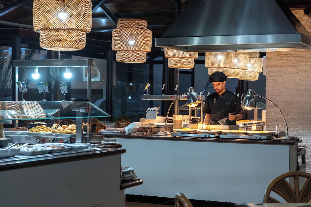 Arena Suite Hotel - Adults Only — Restaurant & bars in Corralejo, Canary Islands