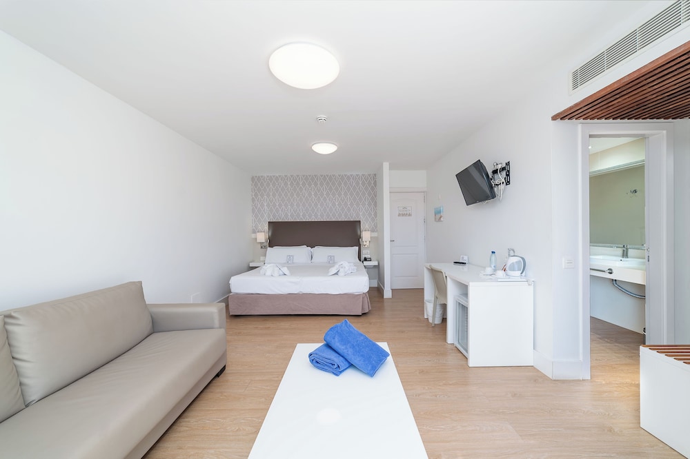 Arena Suite Hotel - Adults Only — Hotel rooms in Corralejo, Canary Islands