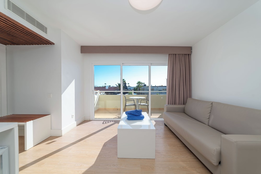 Arena Suite Hotel - Adults Only — Hotel rooms in Corralejo, Canary Islands