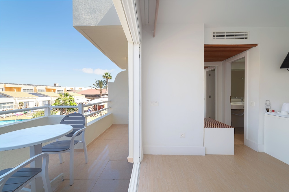Arena Suite Hotel - Adults Only — Hotel rooms in Corralejo, Canary Islands