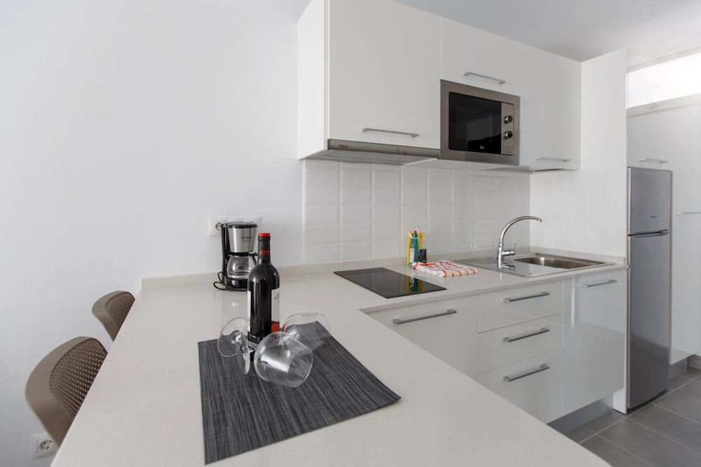 Apartamentos Walhalla — Hotel rooms in Playa del Ingles, Canary Islands