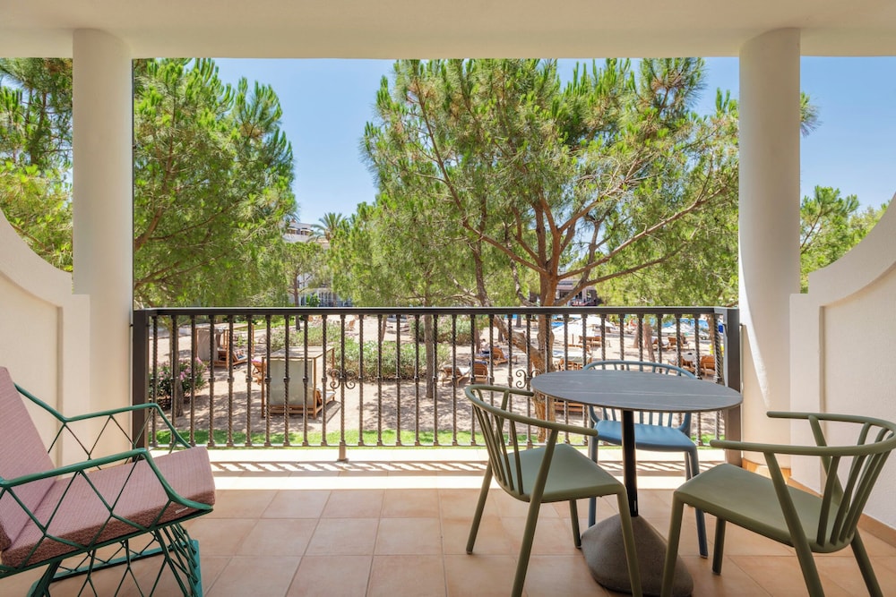 Inturotel Sa Marina — Hotel rooms in Cala d´Or, Balearic Islands