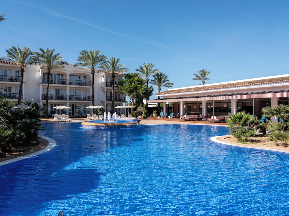 Inturotel Sa Marina — Swimming pool in Cala d´Or, Balearic Islands