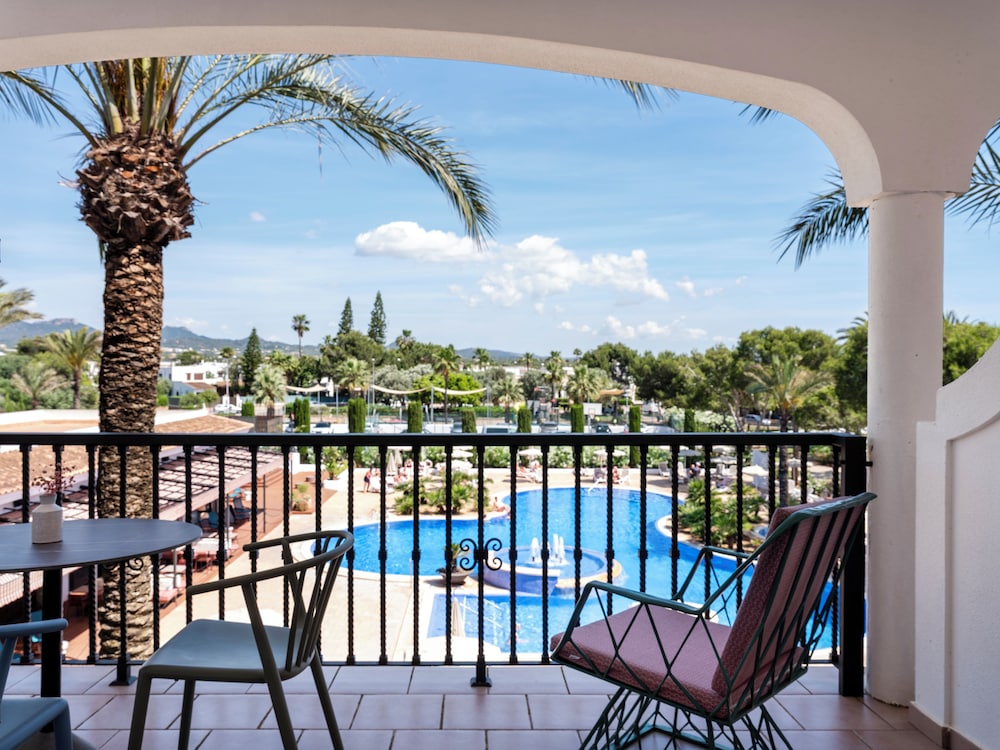 Inturotel Sa Marina — Swimming pool in Cala d´Or, Balearic Islands