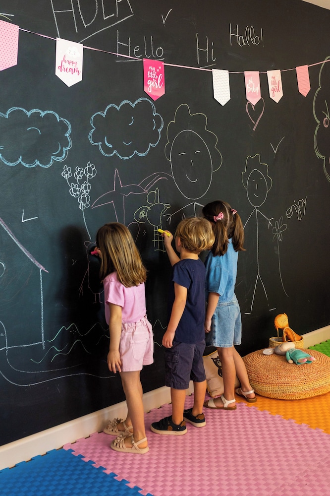 Inturotel Sa Marina — Attractions for children in Cala d´Or, Balearic Islands