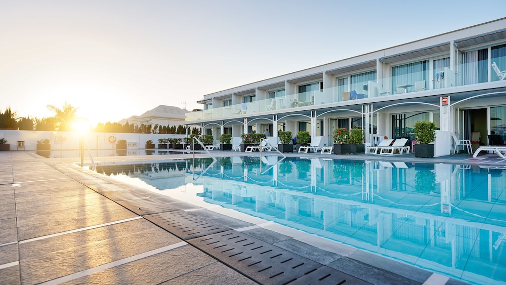 Ura Lara - Adults Only — Swimming pool in Puerto Rico, Canary Islands