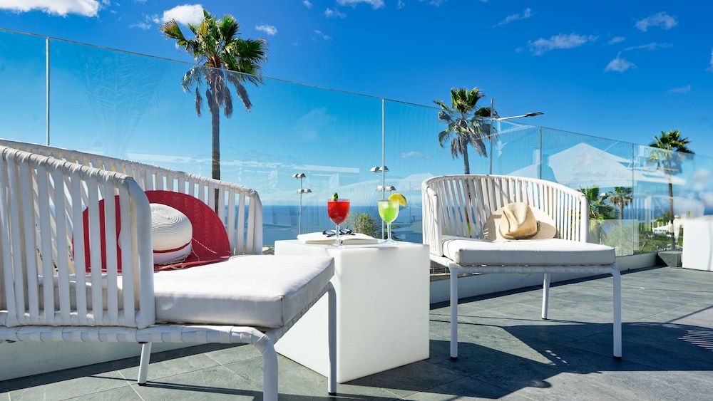 Ura Lara - Adults Only — Restaurant & bars in Puerto Rico, Canary Islands