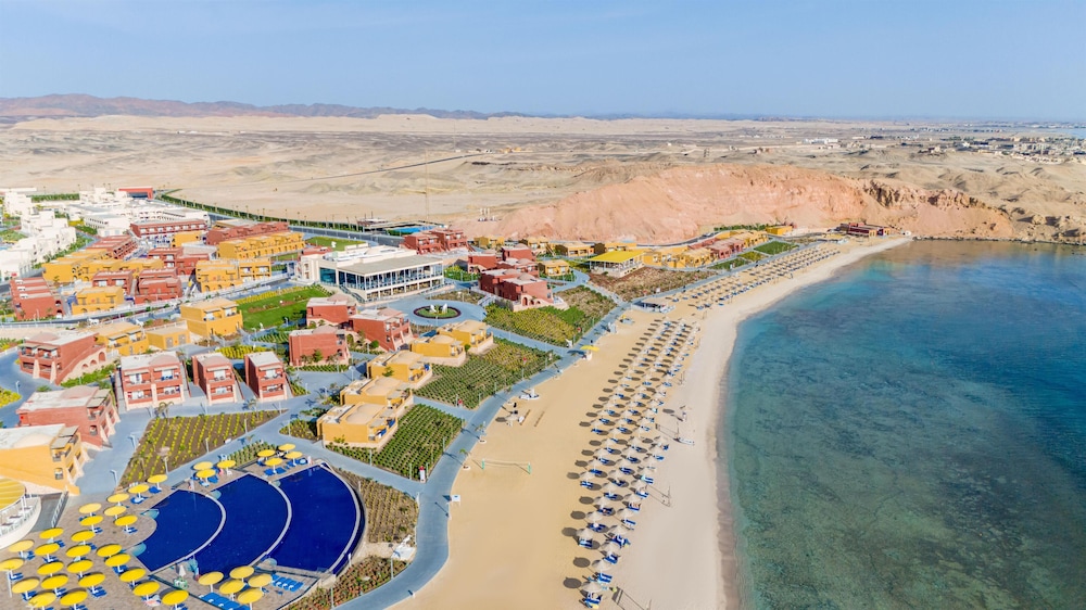 Pickalbatros Vita Resort - Portofino — Beach in Marsa Alam, Red Sea