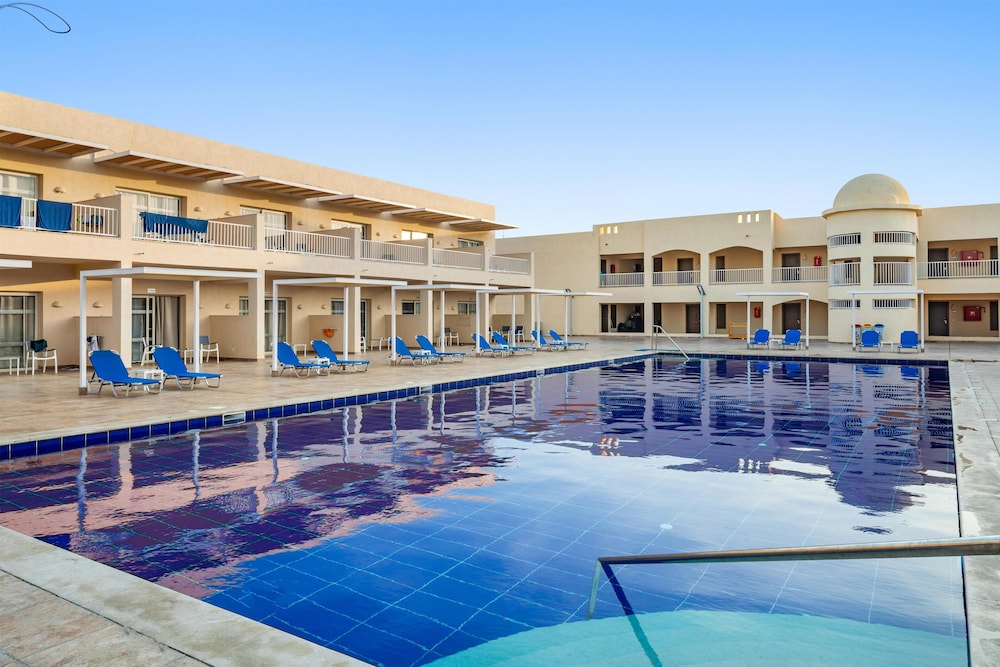 Pickalbatros Vita Resort - Portofino — Swimming pool in Marsa Alam, Red Sea