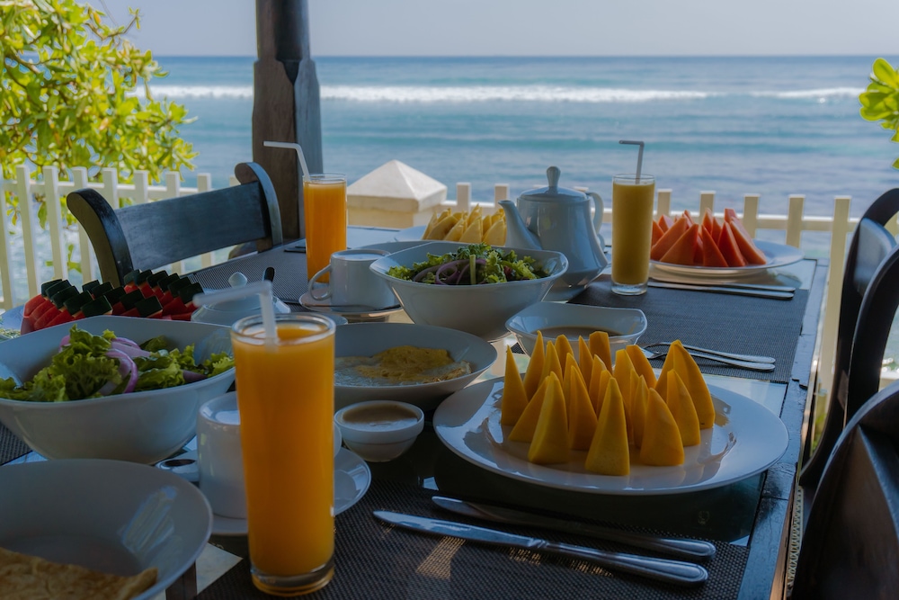 Surf Station — Restaurant & bars in Ahangama, Southern Province