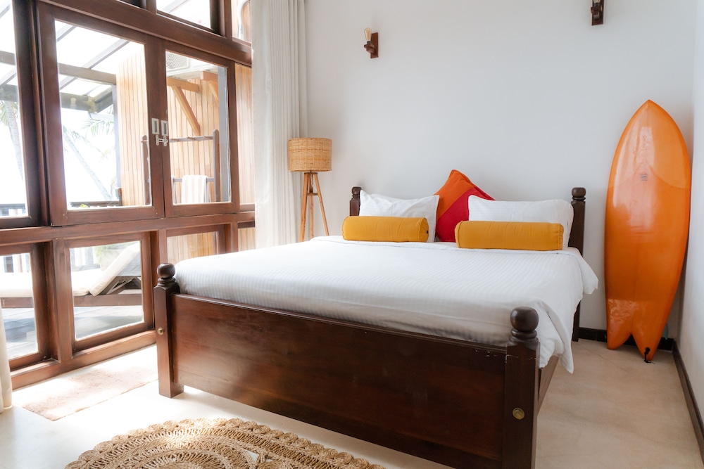 Surf Station — Hotel rooms in Ahangama, Southern Province