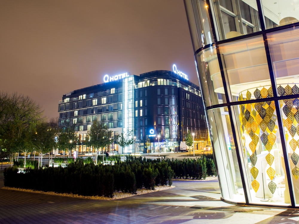 Q Hotel Plus Krakow — Hotel building in Krakow, Lesser Poland