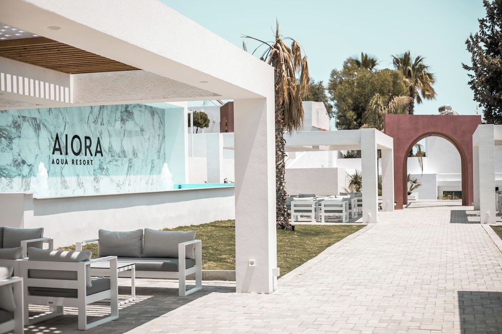 Aiora Aqua Resort — Hotel building in Lardos, South Aegean