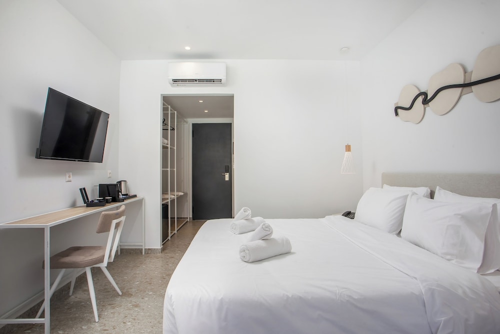 Aiora Aqua Resort — Hotel rooms in Lardos, South Aegean