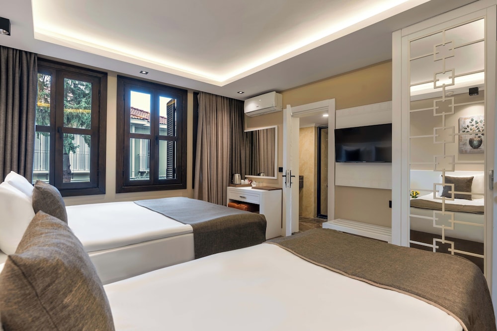 Route Hotel Kaleici — Rooms in Antalya