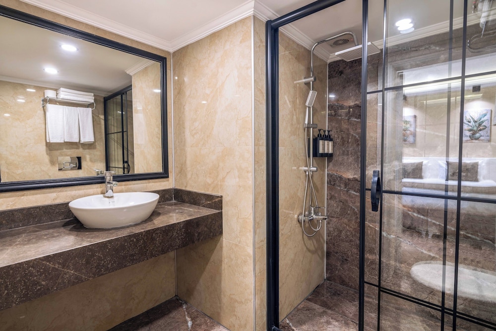 Route Hotel Kaleici — Rooms in Antalya