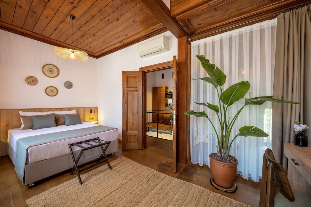 Route Hotel Kaleici — Rooms in Antalya