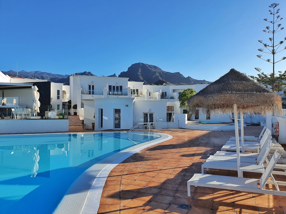 Flamingo Beach Mate — Swimming pool in Costa Adeje, Canary Islands