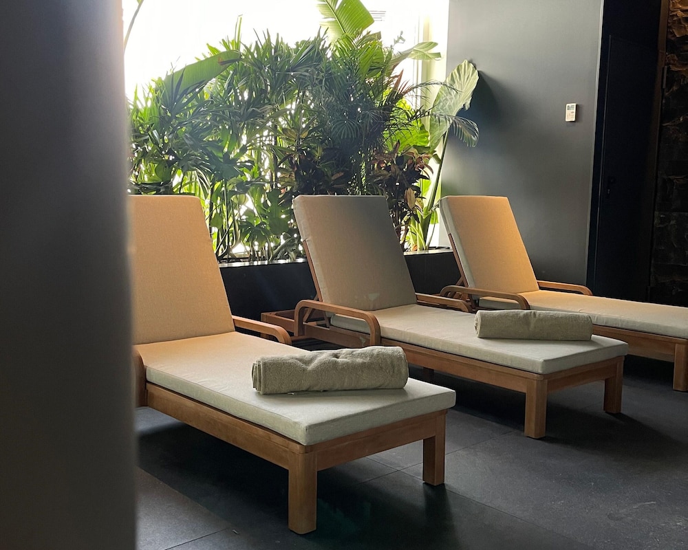 Flamingo Beach Mate — Spa in Costa Adeje, Canary Islands
