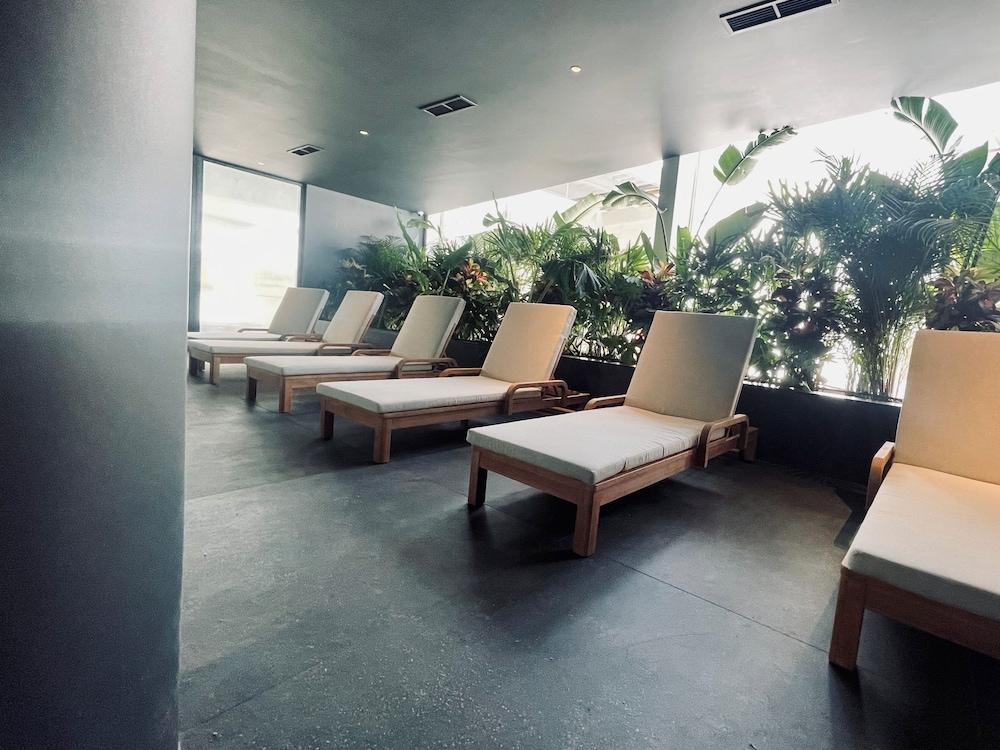 Flamingo Beach Mate — Spa in Costa Adeje, Canary Islands