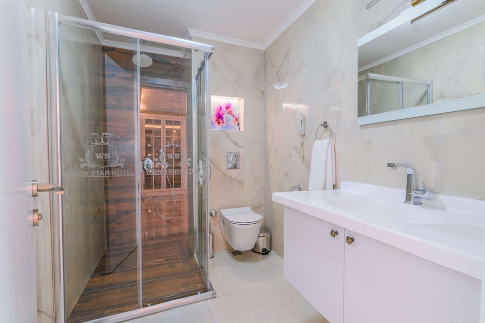Wien Star Hotel — Hotel rooms in Alanya