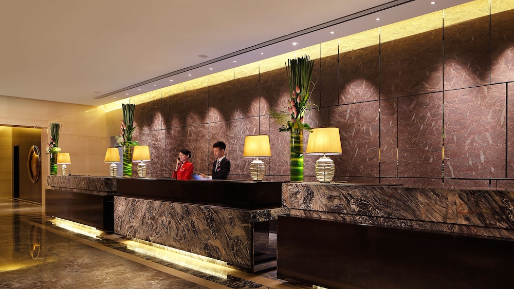 Crowne Plaza Beijing Lido by IHG — Hotel building in Beijing, Beijing