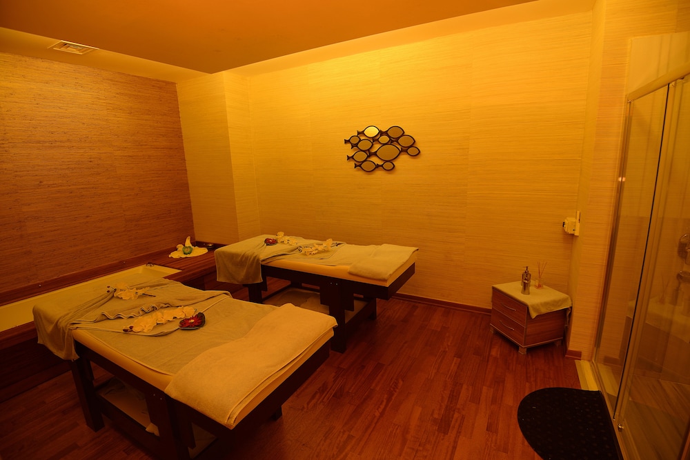 Blue Bay Platinum Hotel — Facilities in Marmaris, Mugla