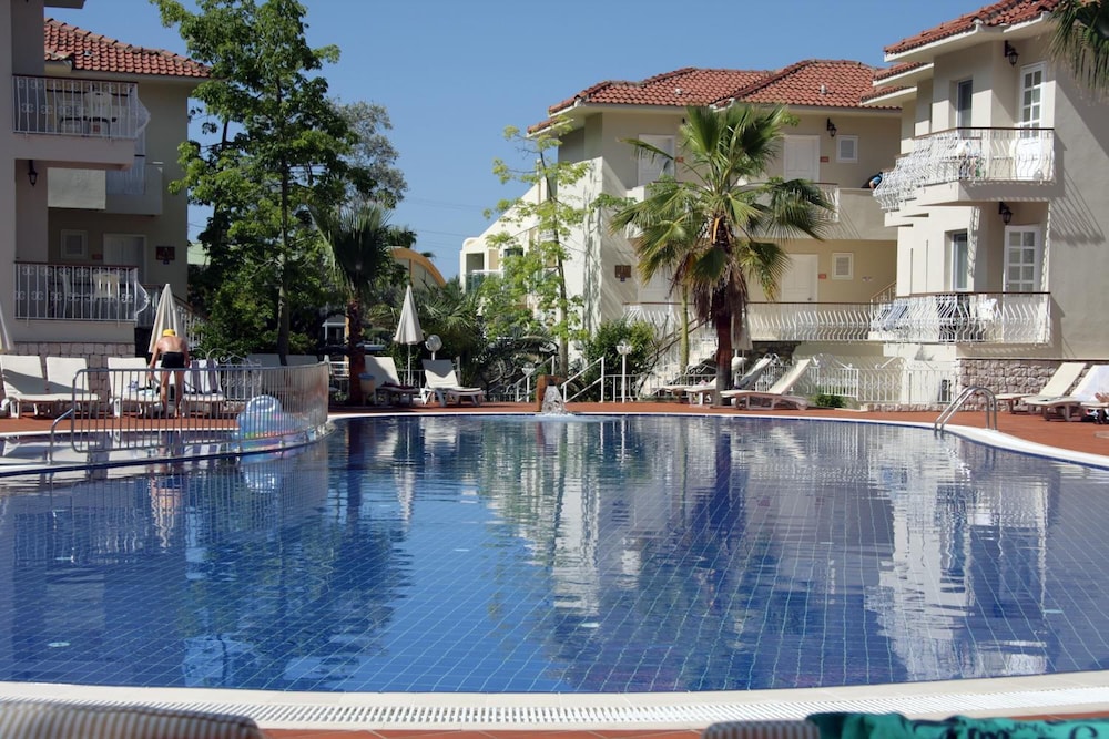 The Blue Lagoon Deluxe Hotel — Swimming pool in Fethiye, Mugla