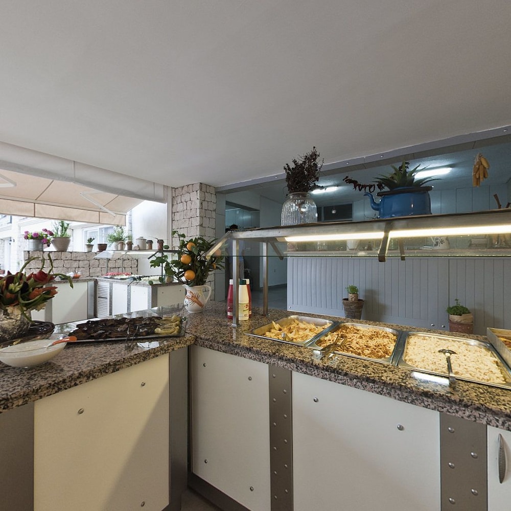 The Blue Lagoon Deluxe Hotel — Restaurant & bars in Fethiye, Mugla