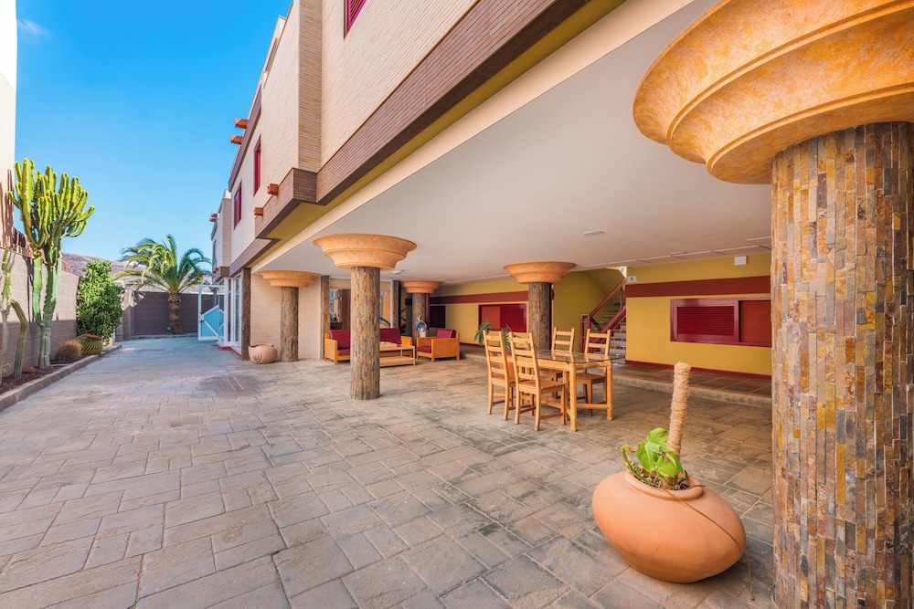 Atalaya de Jandía by LIVVO — Hotel building in Esquinzo, Canary Islands